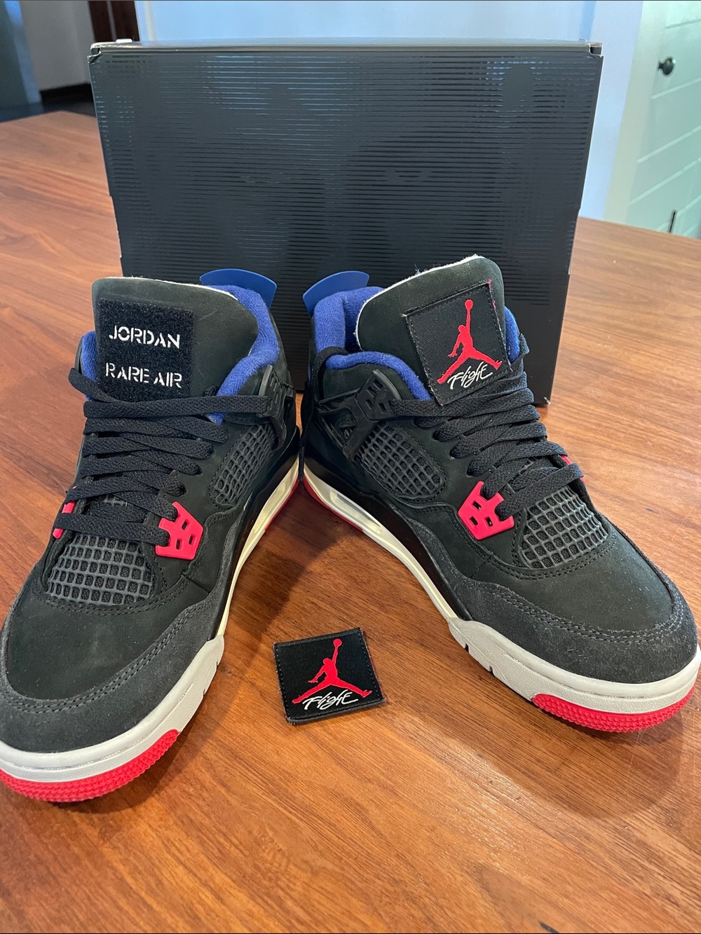Air Jordan 4 Retro OG (GS) Size 6Y